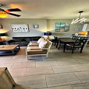 Vacation In Comfort And Luxury - 3 Bedroom Direct Oceanfront - Wyndham Ocean Walk 2425 Apartment